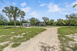 226 Stolle Ln, Flatonia, TX 78941 - Photo 38