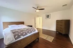 11907 Cherie Dr, Austin, TX 78758 - Photo 14