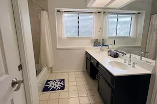 11907 Cherie Dr, Austin, TX 78758 - Photo 16