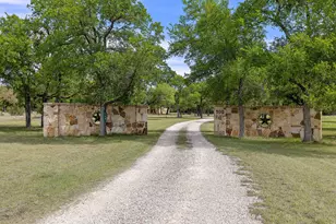 100 Palomino Cove, Jarrell, TX 76537 - Photo 4