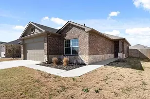 224 Bremen St, Georgetown, TX 78626 - Photo 2