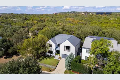 3621 Peregrine Falcon Drive, Austin, TX 78746 - Photo 2