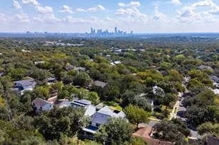 3621 Peregrine Falcon Dr, Austin, TX 78746 - Photo 32