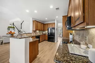 128 Las Colinas Dr, Georgetown, TX 78628 - Photo 14