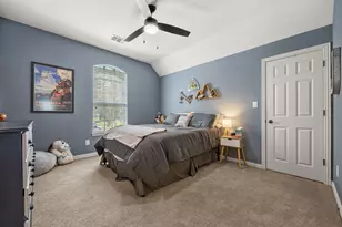 128 Las Colinas Dr, Georgetown, TX 78628 - Photo 36