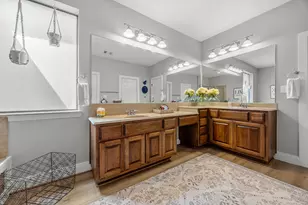 128 Las Colinas Dr, Georgetown, TX 78628 - Photo 20