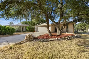 3209 Eisenhower Ave, Lago Vista, TX 78645 - Photo 2