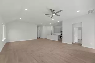 106 Melrose St, Hutto, TX 78634 - Photo 6