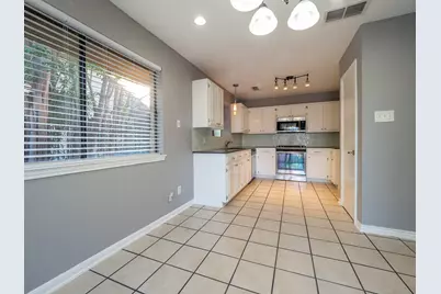 4804 Broadhill Drive, Austin, TX 78723 - Photo 6