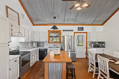 2631 N US 281 Highway, Johnson City, TX 78636 - Photo 8