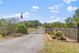2631 N US 281 Hwy, Johnson City, TX 78636 - Photo 1