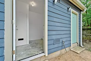 2617 Ektom Dr, Austin, TX 78745 - Photo 20