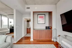 360 Nueces St, Austin, TX 78701 - Photo 12