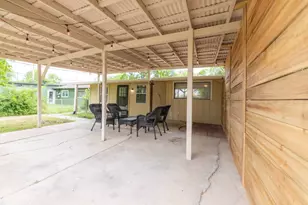 1303 Haynes St, San Marcos, TX 78666 - Photo 14
