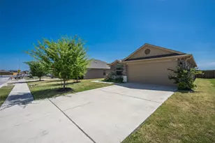 13317 Brahmin Dr, Austin, TX 78724 - Photo 2