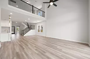 211 Craigends Yew Ln, Dripping Springs, TX 78620 - Photo 8