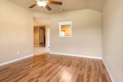 1005 Leah Drive #B, Troy, TX 76579 - Photo 2