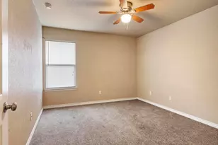 1005 Leah Dr, Troy, TX 76579 - Photo 10