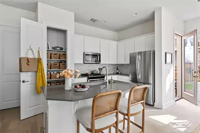 2906 Zach Scott Street, Austin, TX 78723 - Photo 8