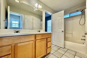 609 Chicago St, San Marcos, TX 78666 - Photo 8