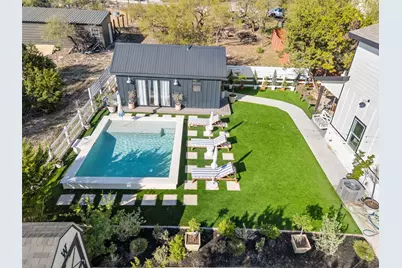 17600 Lake Shore Drive, Dripping Springs, TX 78620 - Photo 12