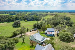 229 Sunday Cir, Fredericksburg, TX 78624 - Photo 30