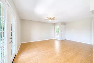 2902 Northeast Dr, Austin, TX 78723 - Photo 6