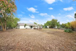 1803 Elmira Rd, Austin, TX 78721 - Photo 32
