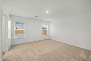 101 Fairfax Ln, Jarrell, TX 76537 - Photo 16