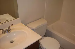 123 Bayliss St, Hutto, TX 78634 - Photo 8