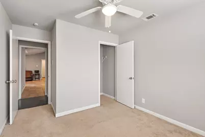 310 De Soto Drive, Universal City, TX 78148 - Photo 18