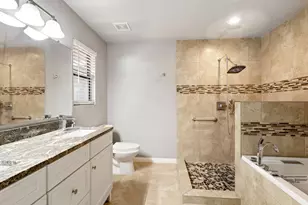 310 De Soto Dr, Universal City, TX 78148 - Photo 26