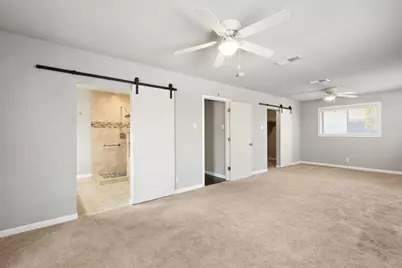 310 De Soto Drive, Universal City, TX 78148 - Photo 24