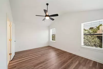5160 N Aw Grimes Boulevard #144, Round Rock, TX 78665 - Photo 12