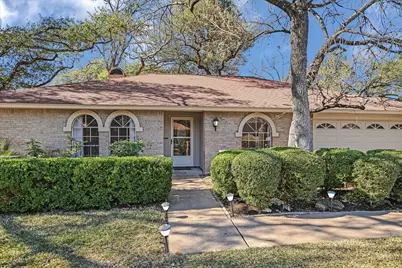 8900 Currywood Drive, Austin, TX 78759 - Photo 6