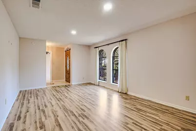 8900 Currywood Drive, Austin, TX 78759 - Photo 12