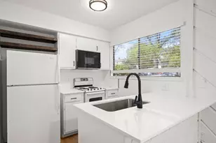 4205 Speedway Ave, Austin, TX 78751 - Photo 2