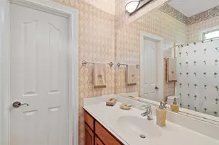 22658 Felicia Dr, Spicewood, TX 78669 - Photo 16