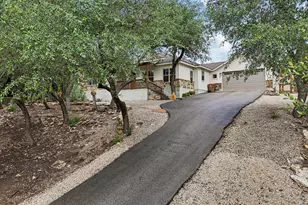190 Magnolia Meadow, Canyon Lake, TX 78133 - Photo 20
