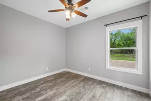 190 Magnolia Meadow, Canyon Lake, TX 78133 - Photo 14