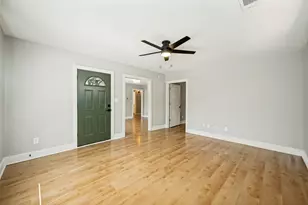 2804 Breeze Terrace, Austin, TX 78722 - Photo 4