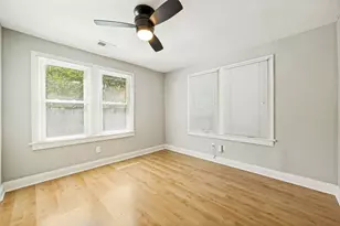2804 Breeze Terrace, Austin, TX 78722 - Photo 20