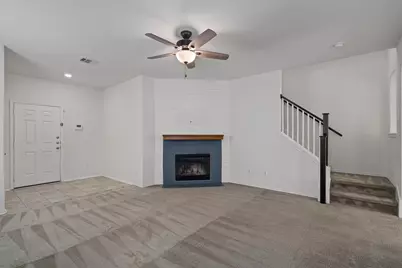 2950 E Old Settlers Boulevard #37, Round Rock, TX 78665 - Photo 4