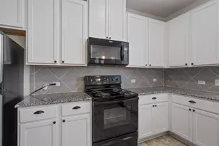 2950 E Old Settlers Blvd, Round Rock, TX 78665 - Photo 12
