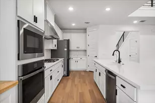 8320 Hubble Walk, Austin, TX 78744 - Photo 10