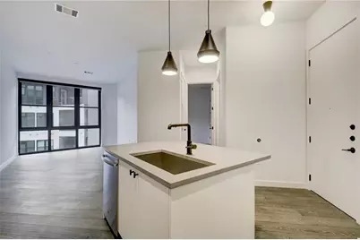 800 Embassy Drive #511, Austin, TX 78702 - Photo 10