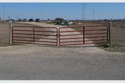 1700 Williamson Road, Lockhart, TX 78644 - Photo 6