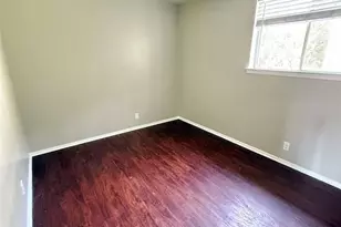 308 N 34th Street E, Austin, TX 78705 - Photo 4