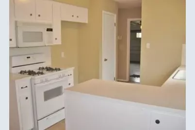 9807 Mountain Quail Road, Austin, TX 78758 - Photo 6