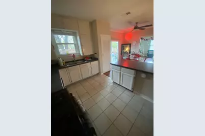 3010 S Fruth Street E #A, Austin, TX 78705 - Photo 16